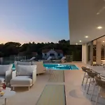 Dream Pearl Vila